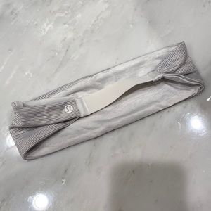 Lululemon Fringe Fighter Headband - OS